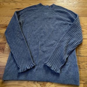 Abercrombie sweater